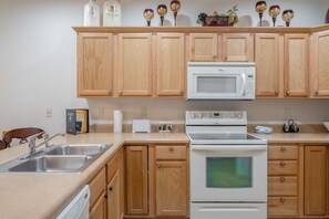 Full Kitchen with Major Appliances