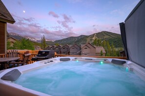 Incredible Views From Your Private Hot Tub Of Winter Park Resort