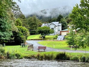 Lucille-Yarra River