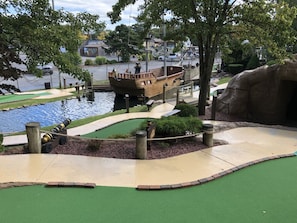 Pirates Cove Adventure Golf