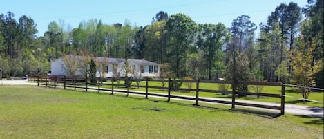 2000 sq foot home on 8 acres