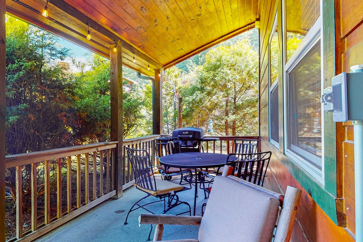 Waterfront retreat with 415-feet of river access and a fireplace