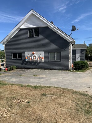 driveway side of house