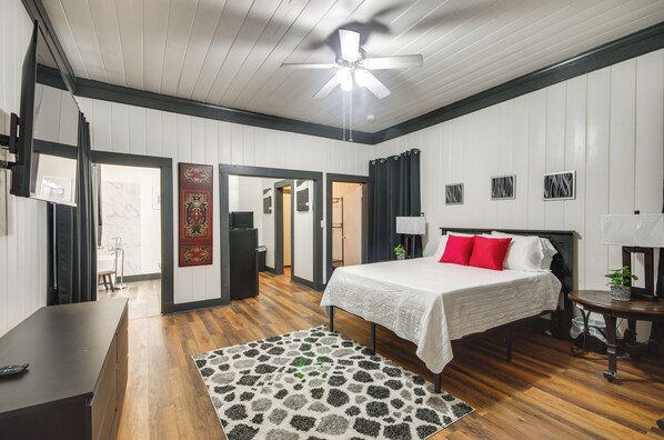 Greenwood Vacation Rental | Studio | 1BA | 400 Sq Ft | 4 Steps to Access