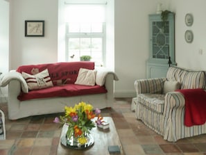 Living room | SQLArran Cottage, Lochranza