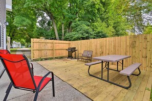 Furnished Patio | Gas Grill | Picnic Area