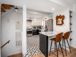 Kitchen Counter Seating