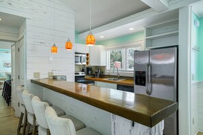 Gulf Escape - Adorable Vacation Rental Near Beach with Private Pool in Inlet Beach - Bliss Beach Rentals