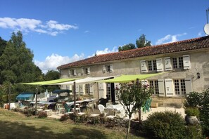 Extérieur maison de vacances [été]