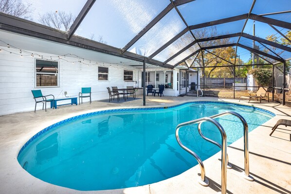 Pool