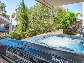 Plant, Window, Shade, Swimming Pool, Motor Vehicle, Tree, Automotive Exterior, House, Wood