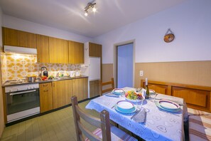 Kitchen and dining area