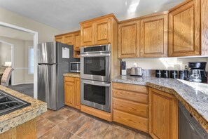 Kitchen - double ovens
