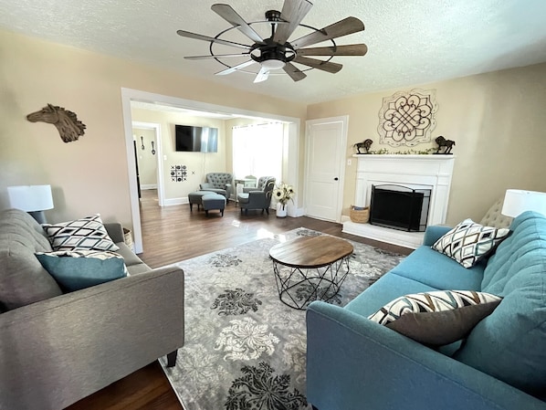 Spacious living room for seating for 8. 55" Smart TV, Magnetic Scrabble