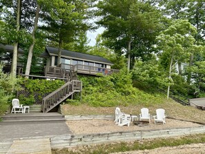 Park your boat and return to your cozy lake house after a day on the water