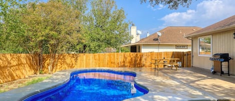 Ocean Blue Backyard Pool