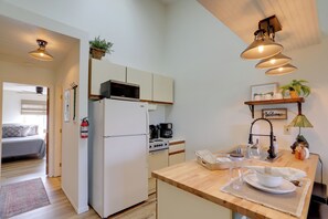 Kitchen | Free WiFi
