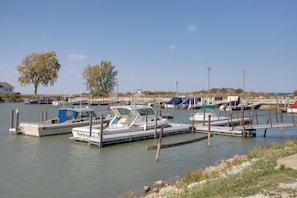 Community Marina
