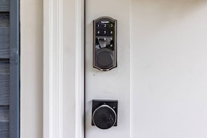 Unique keypad code for each guest to access the home.