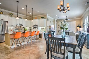 Kitchen | Dining Area | Dishware + Flatware