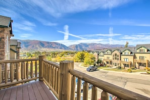 Private Balcony | Sweeping Mountain Views