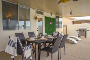 Outdoor dining