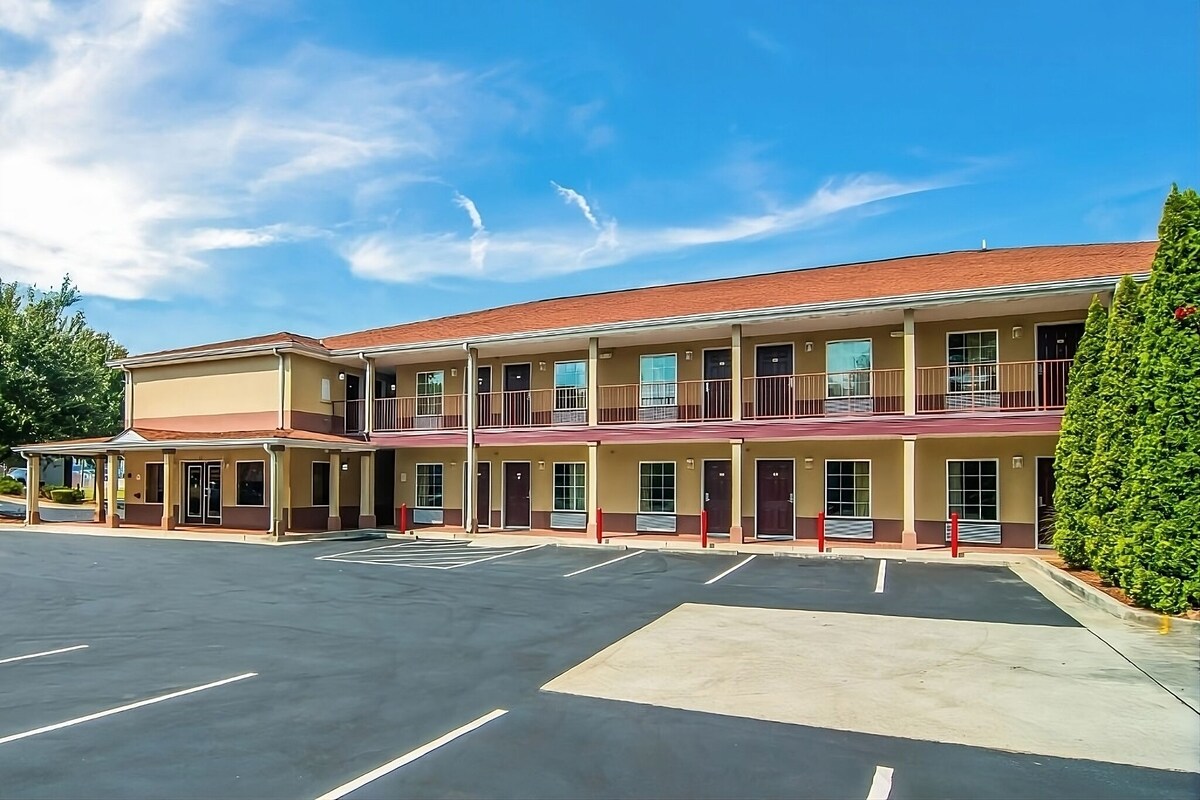 Main Image