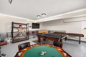 Spielezimmer