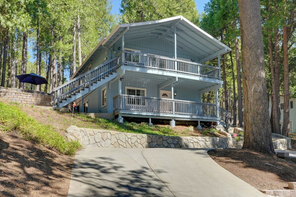 Pollock Pines Vacation Rental | 3BR | 2BA | Stairs Required | 1,534 Sq Ft
