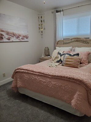 Back bedroom