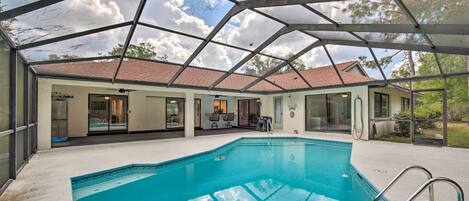 Homosassa Vacation Rental | 3BR | 2BA | 1 Step Required for Access | 3,154 Sq Ft