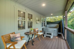 Covered Deck | Private Home Entrance