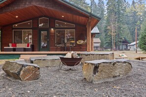 Year-round fire pit.