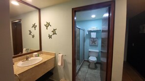2nd bedroom bathroom