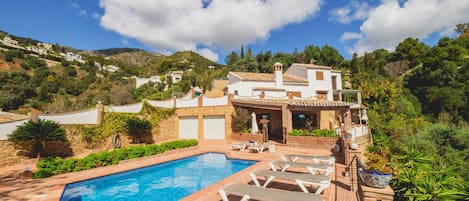 Family accommodation in Mijas | Cubo's Holiday Homes