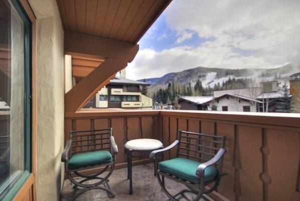 Take a seat in the comfortable sitting area after a day on the slopes.
