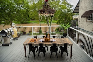 CR Deck, Patio, Outdoor Dining, Grill