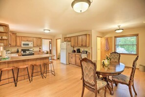 Kitchen | Main Floor | Keurig | Toaster | Crockpot