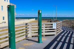 Beach Access with Showers and Bathrooms and Parking Less than 1 mile from Beach