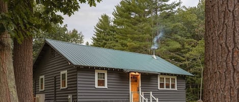 Welcome to Spruce Cove Cabin!