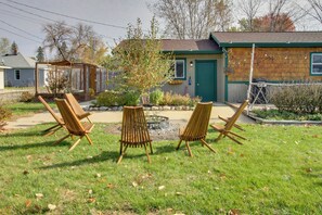 Fire Pit Area | Outdoor Seating | Free WiFi