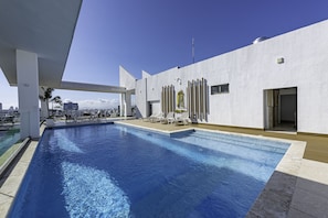 Takterrasspool
