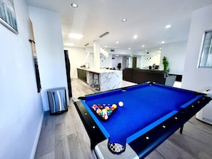 Spielezimmer