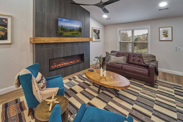 Living Room (1)