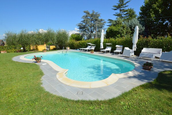 Holiday Home Swimming Pool