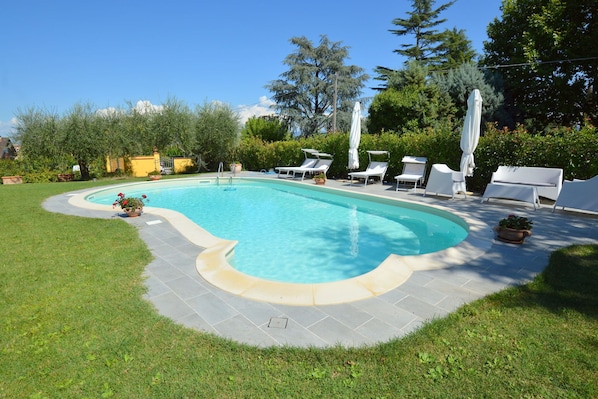 Holiday Home Swimming Pool