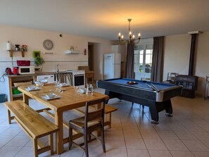 Game room