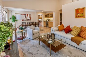 Living/Dining room with wet bar and wine cooler