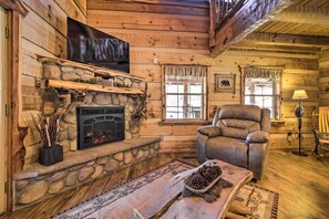 Living Room | Smart TV