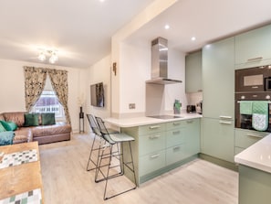 Kitchen area | Victoria’s Retreat - Lincoln Retreats, Lincoln